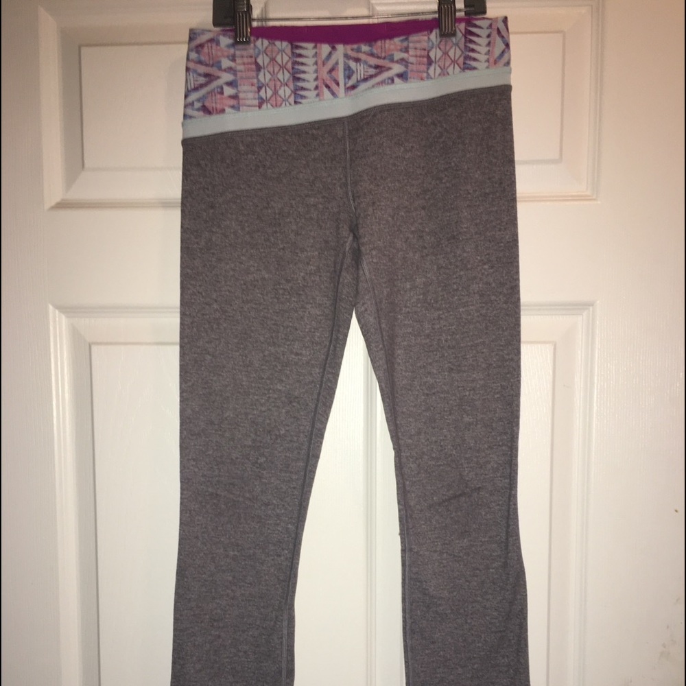 Lulu lemon (ivivva) leggings